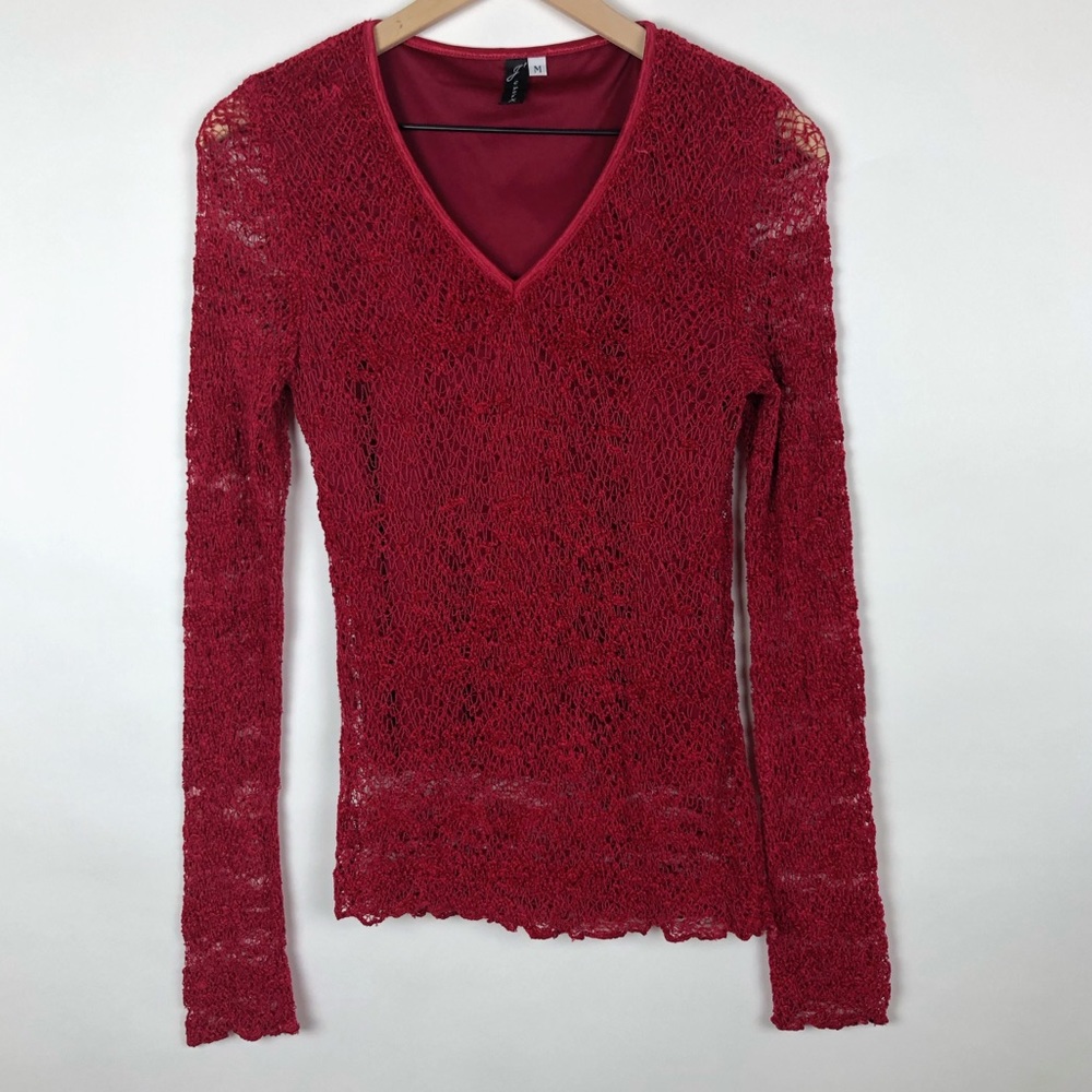 🦋 Women v-neck red long sleeve top size Medium